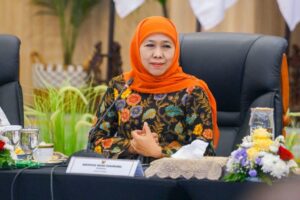 Jatim Dikukuhkan 100% Bebas Perilaku Buang Air Besar Sembarangan, Gubernur Khofifah Optimis Jadi Pelopor Transformasi Sanitasi Nasional