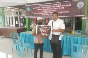 DESA KETAPANG SALURKAN BLT DANA DESA TAHAP II KEPADA 30 KPM