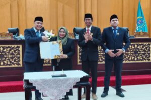 Paripurna Bahas Perubahan Status KBS, Walikota Eri: Kita Tingkatkan Potensinya, Optimalkan Semua Fasilitasnya